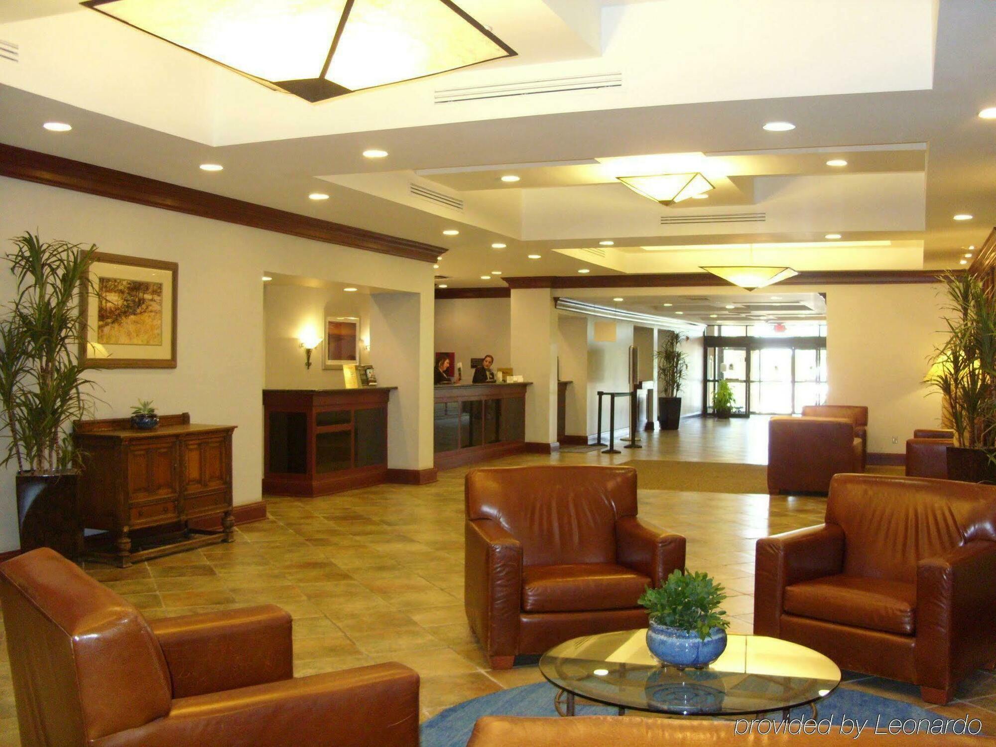 Wyndham Albuquerque Hotel & Conference Center Interior photo